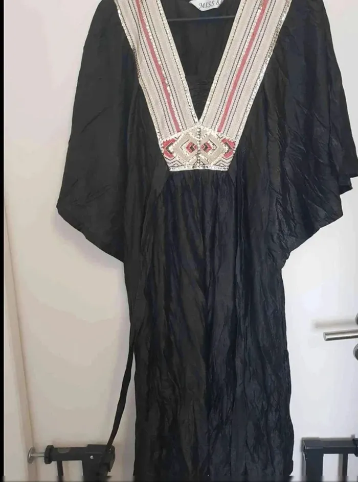 Robe  effet froisé  taille 40  42