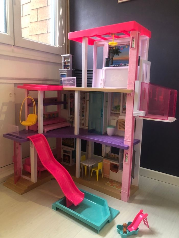 Maison de Barbie - photo numéro 2