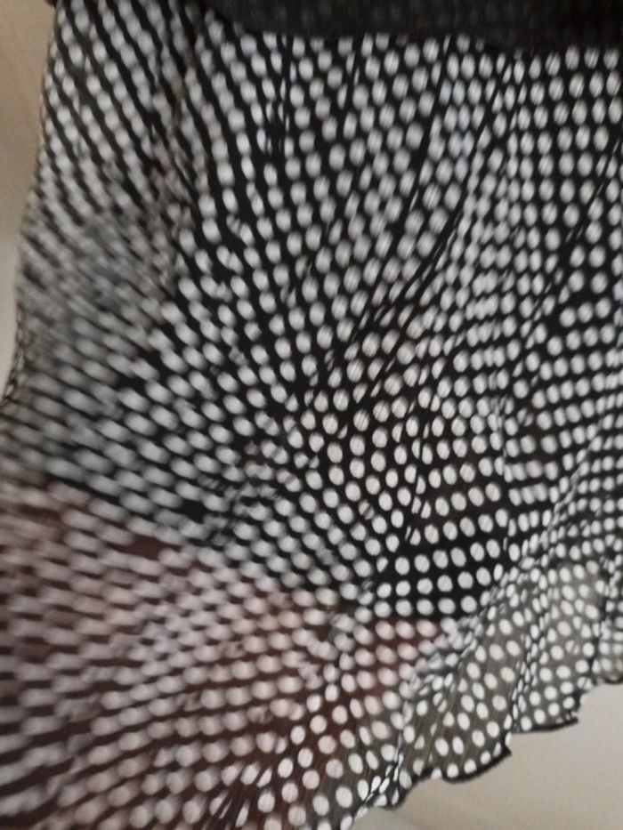 Robe bretelle noir et blanche - photo numéro 3