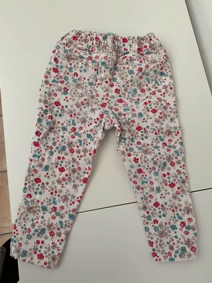 Pantalon fleuri taille 80 - photo numéro 3