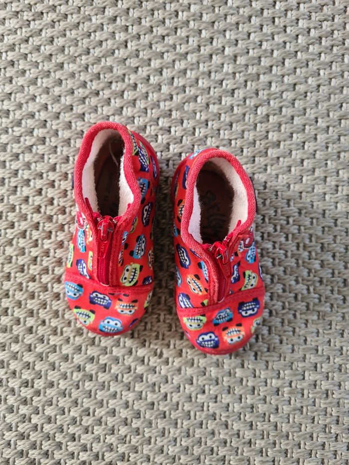 Chaussons voitures rouges - T 21 - photo numéro 4