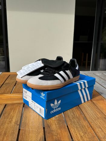 Adidas Samba LT