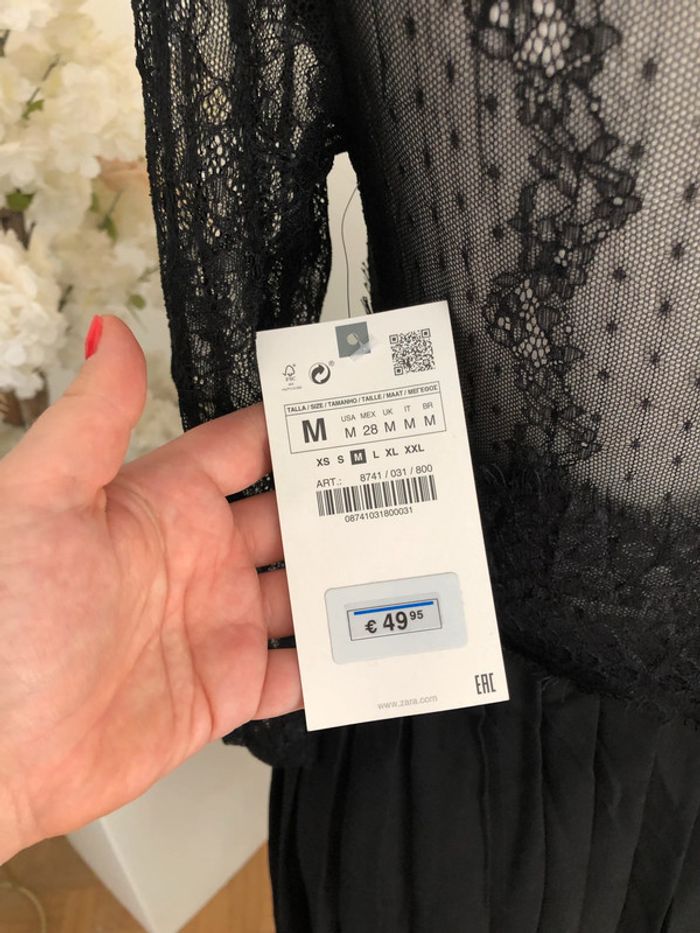 Robe en dentelle plissée neuve Zara taille M - photo numéro 8