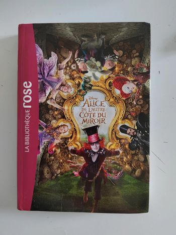 Livre Alice de l'autre côté du miroir