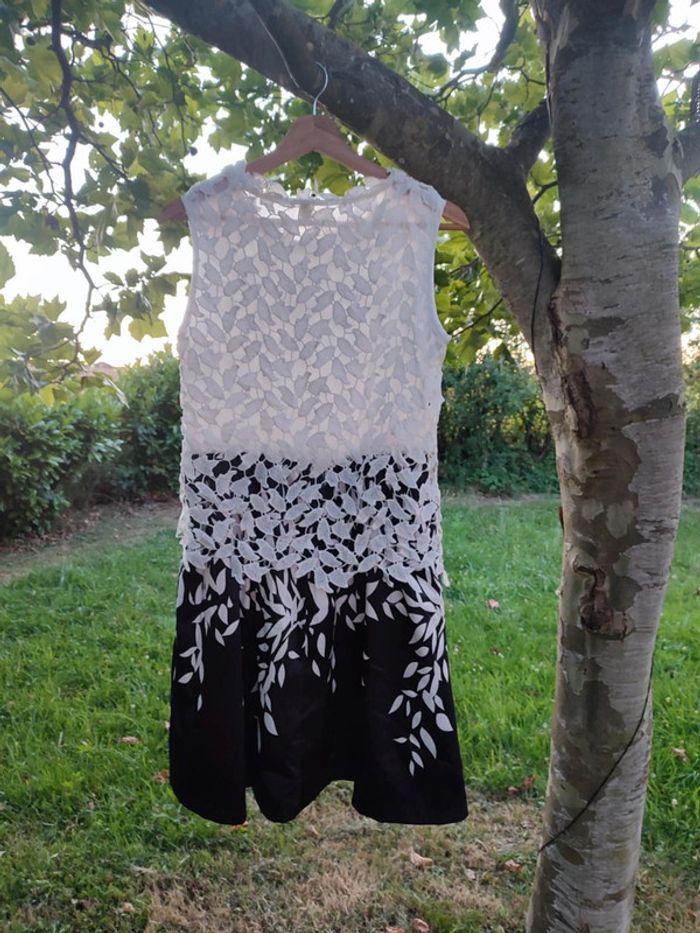 Robe habillée taille M - photo numéro 2