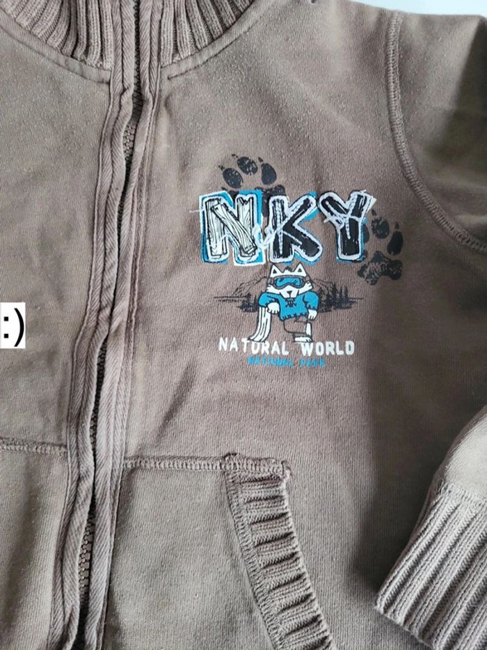 Gilet zippé 6 ans - photo numéro 2