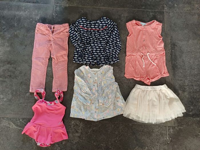 Lot vêtements filles 2 ans 67 pieces - photo numéro 3