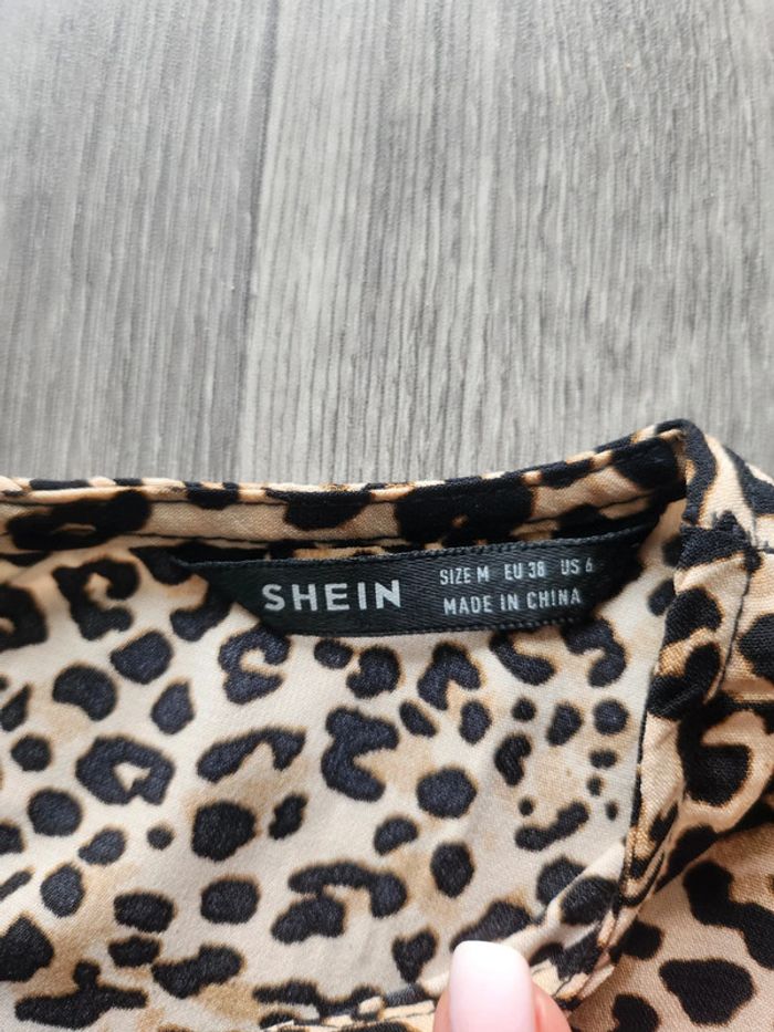 Robe Shein léopard - photo numéro 2