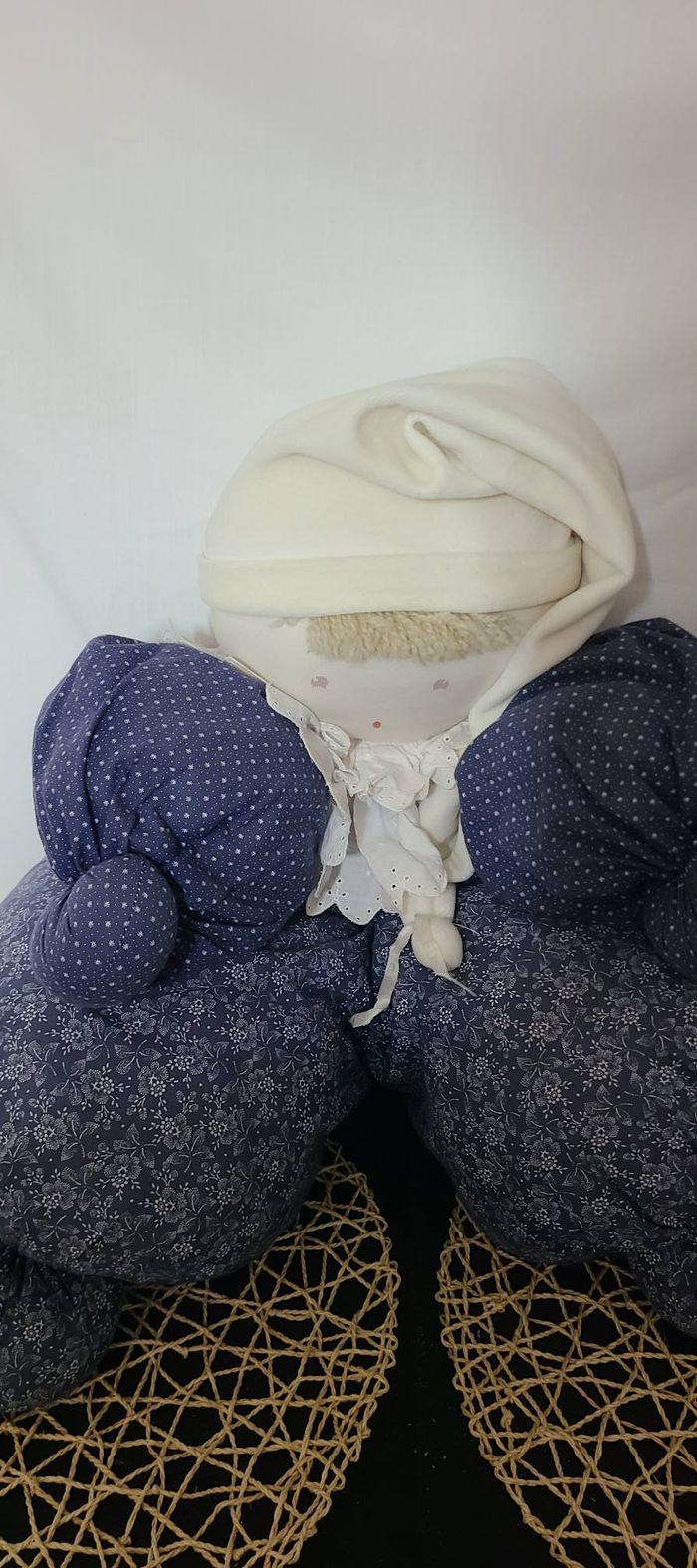 Doudou poupée lutin bleu marine fleurs bonnet blanc MOULIN ROTY grand format - photo numéro 4