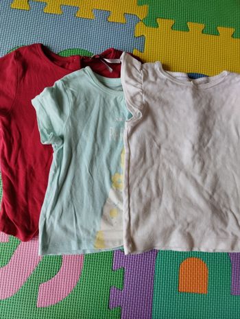 Lot 3 t-shirts