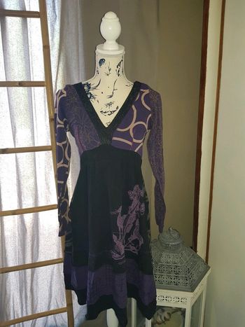 Robe à motif hiver violette et noire