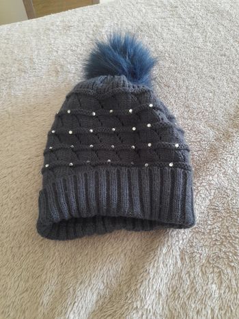 Bonnet taille 3-4 ans