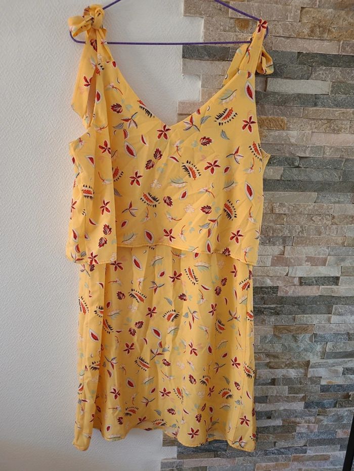 Robe d'été jaune - photo numéro 4