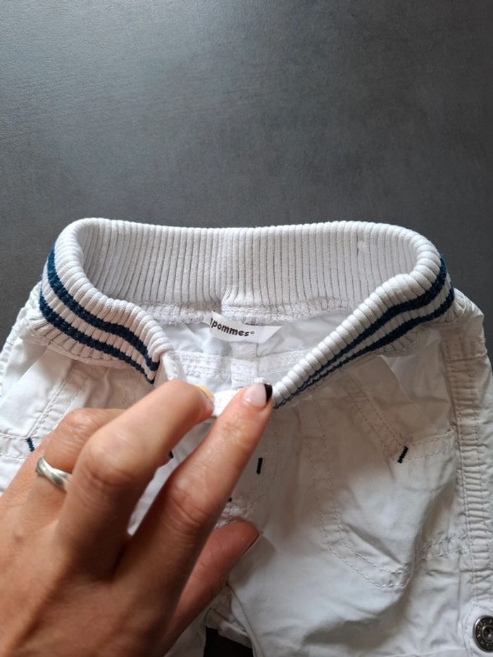 Joli short élastiqué 3 pommes 6 mois - photo numéro 2