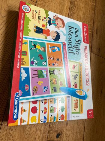 Jeu interactif stylo petit savant
