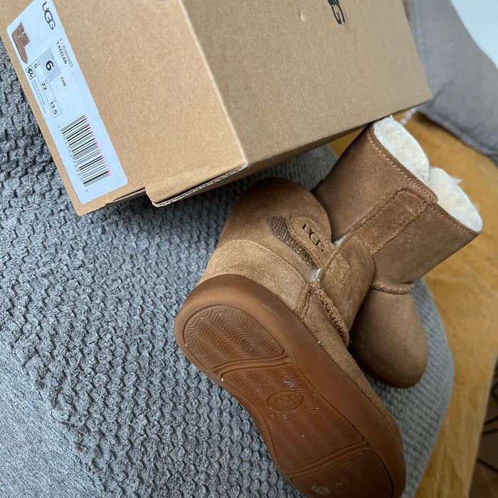 Bottes fourrees ugg - photo numéro 2