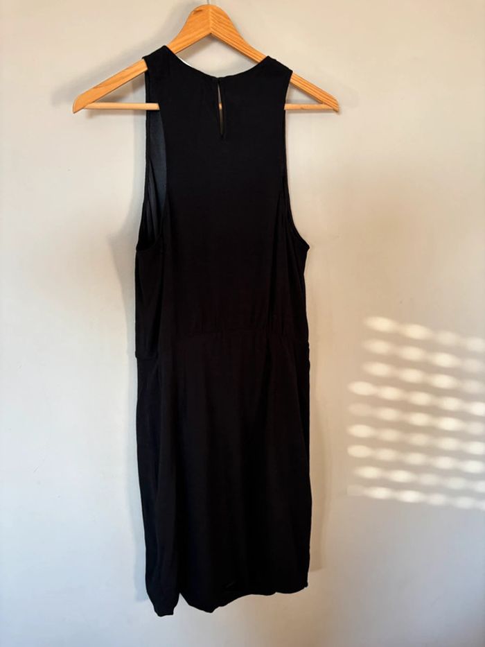 💐🌼nouveauté 💐🌼 Élégante robe noire ba&sh 40 - photo numéro 3