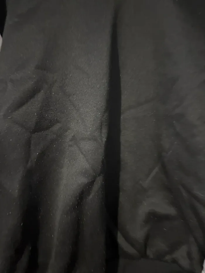 Pull noir et blanc - photo numéro 3