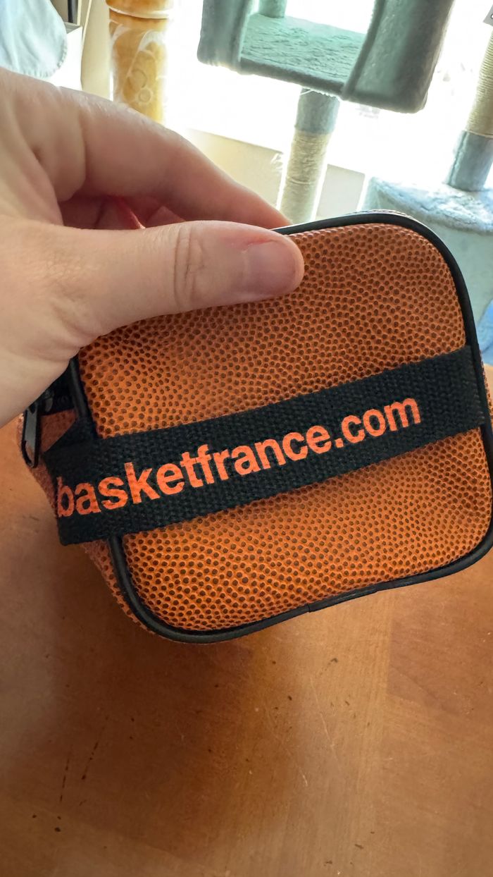 Trousse toilette FFBB Basket - photo numéro 4