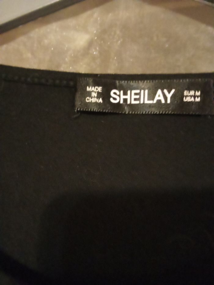 Robe manches courtes - photo numéro 2