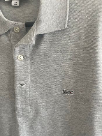 Polo Lacoste gris