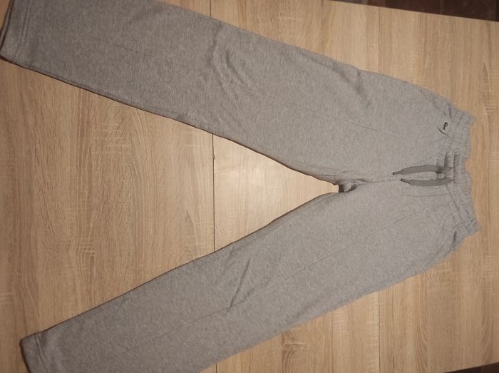 Jogging Lacoste femme neuf