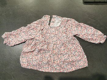 Blouse à manches longues bébé fille 2 ans comme neuve