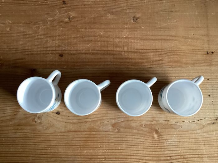 4 Tasses myosotis arcopal - photo numéro 2