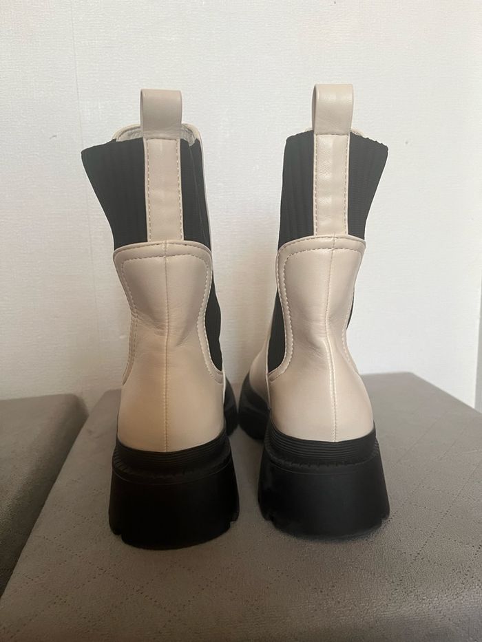 Bottes - photo numéro 4