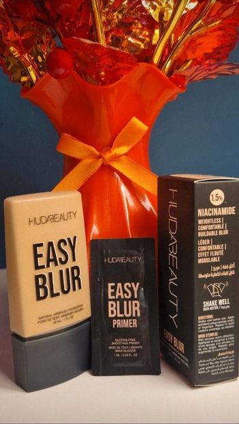 Hudabeauty fond de teint Easy blur tres leches 320G 30ml neuf