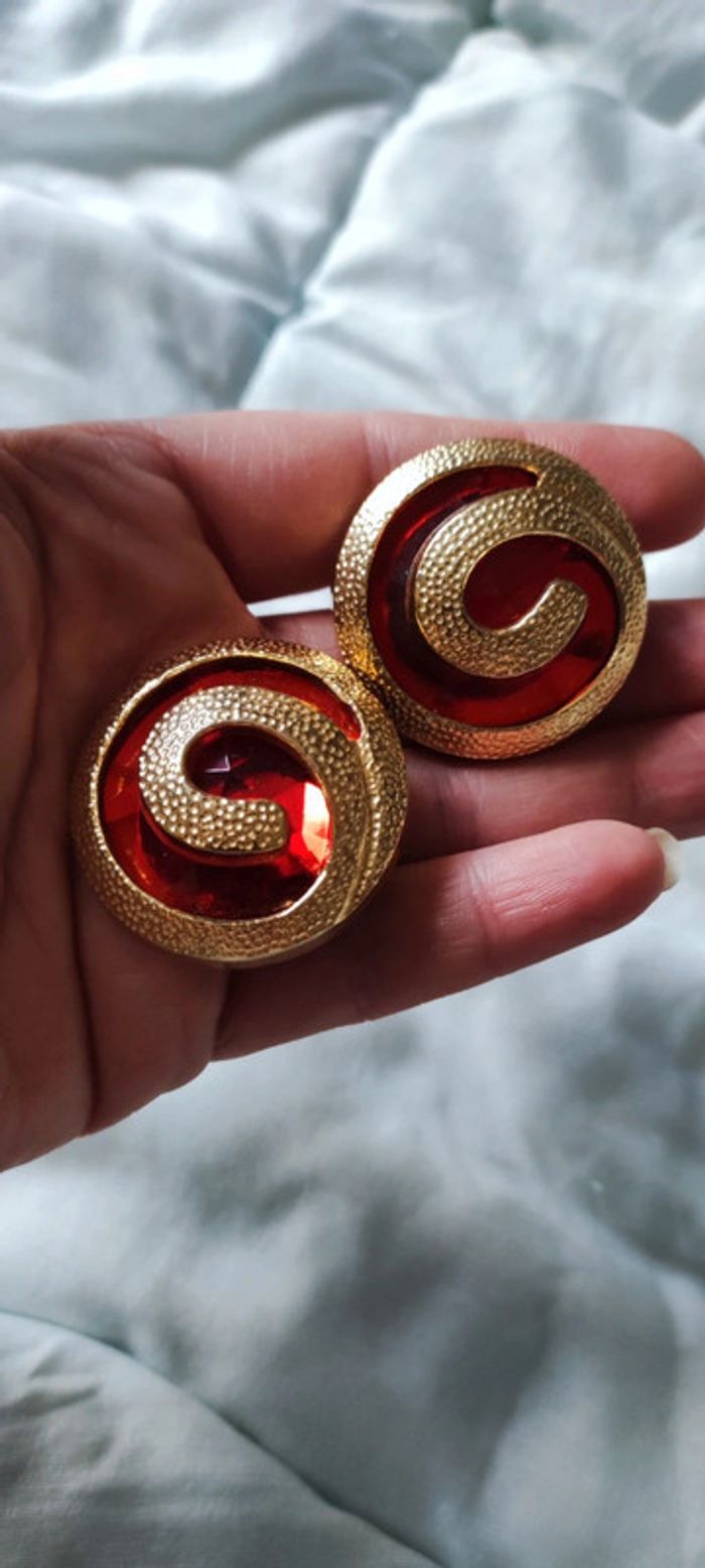 Clips d'oreilles rouge - photo numéro 2