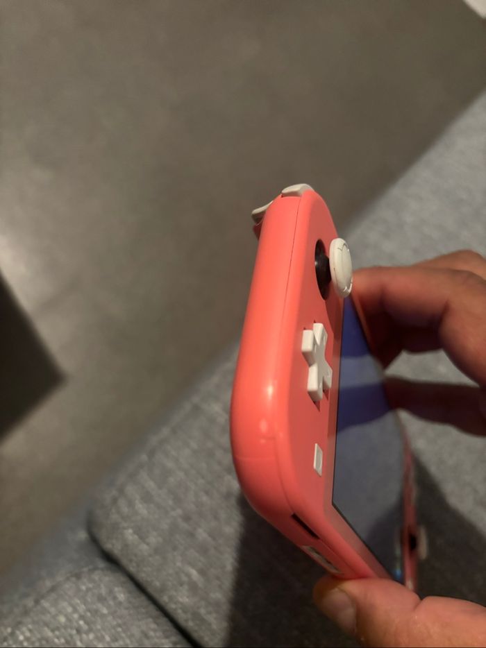 Nintendo switch lite corail - photo numéro 7