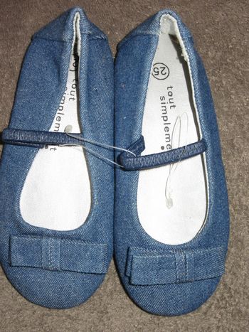 ballerine neuve en jean taille 25