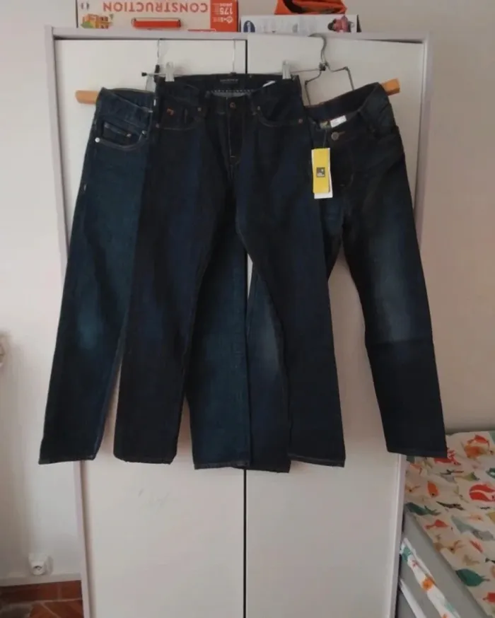 Lot de 3 jeans garçons t 10ans neuf - photo numéro 6