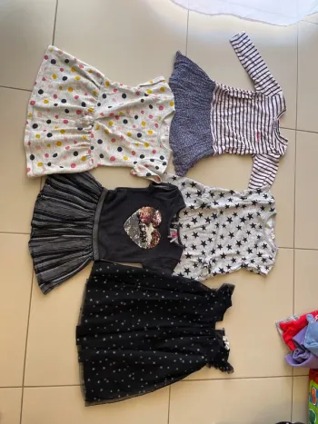 Lot 5 robes fille 3 ans