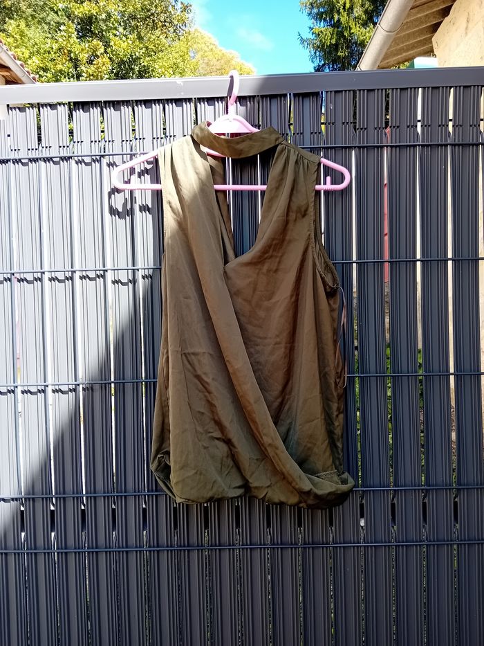 Top dos nu - photo numéro 2