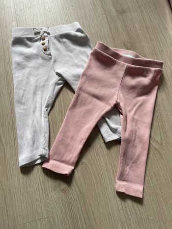 Lot 2 leggings 9 mois