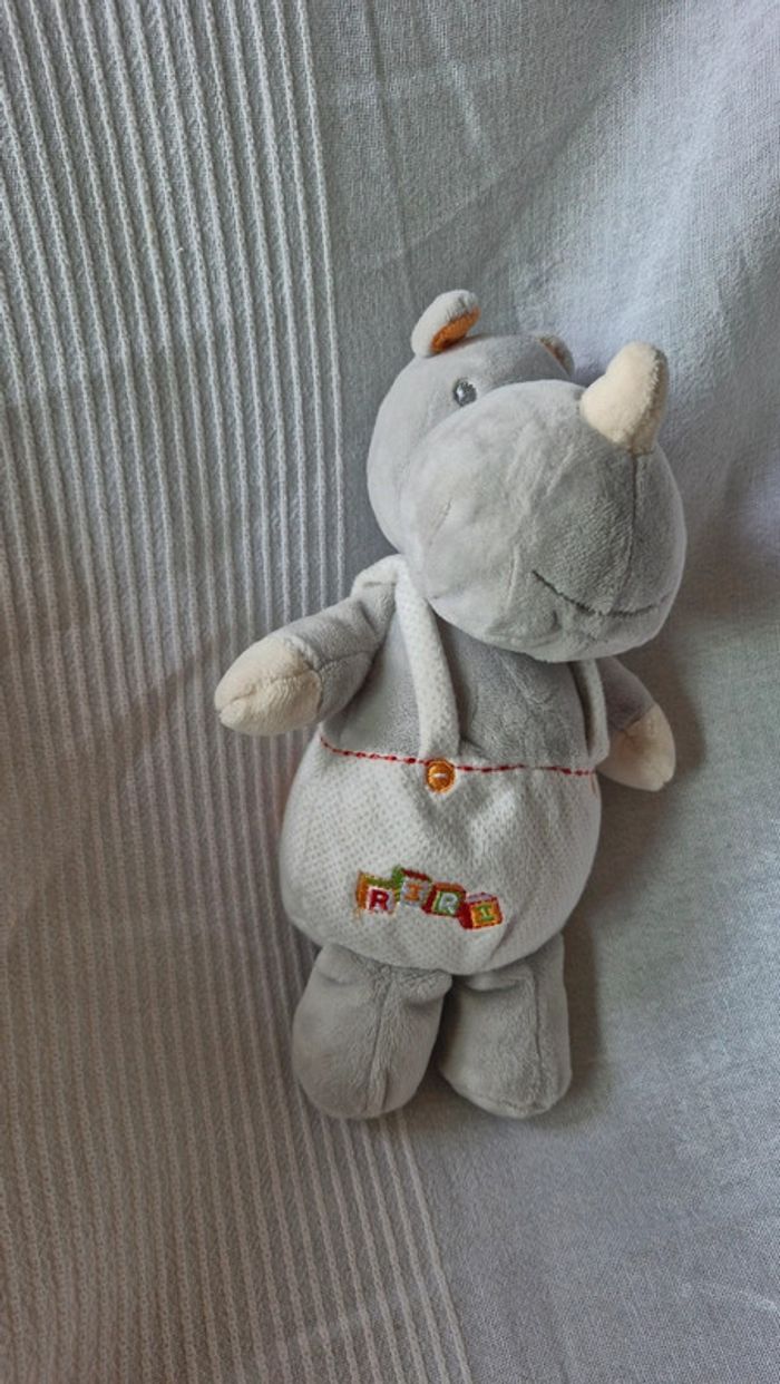 Peluche simba rhinocéros avec salopette - photo numéro 2