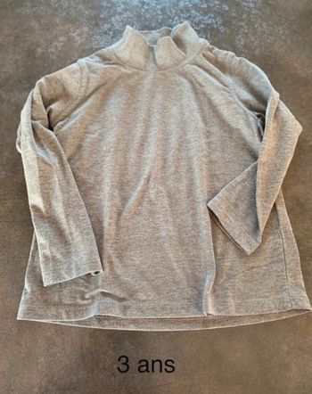 Tee shirt manches longues col roulé gris 3 ans