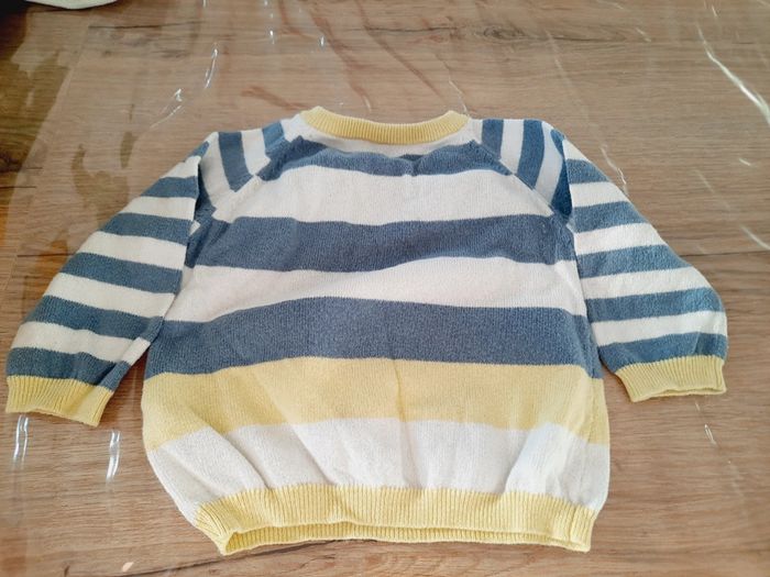 Pull tape à l'œil - photo numéro 2