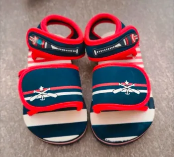 Sandales à scratchs bébé garçon 23 comme NEUVES