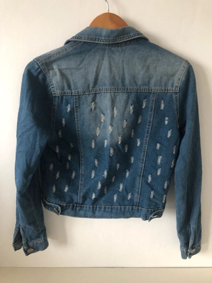 Veste en jean style usée - photo numéro 2