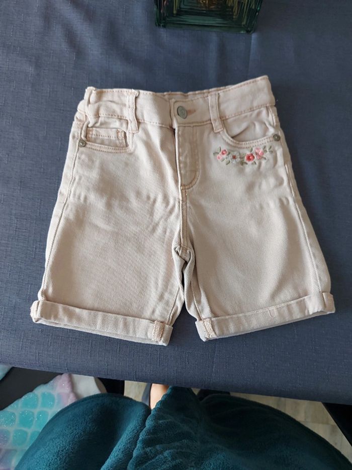 Bermuda en jeans rose poudre Vertbaudet 5 ans - photo numéro 2