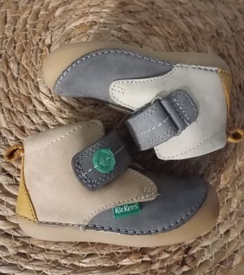 Kickers neuves pour garçon en taille 20