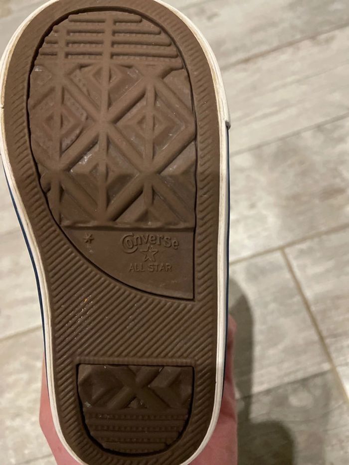 Converse - photo numéro 3