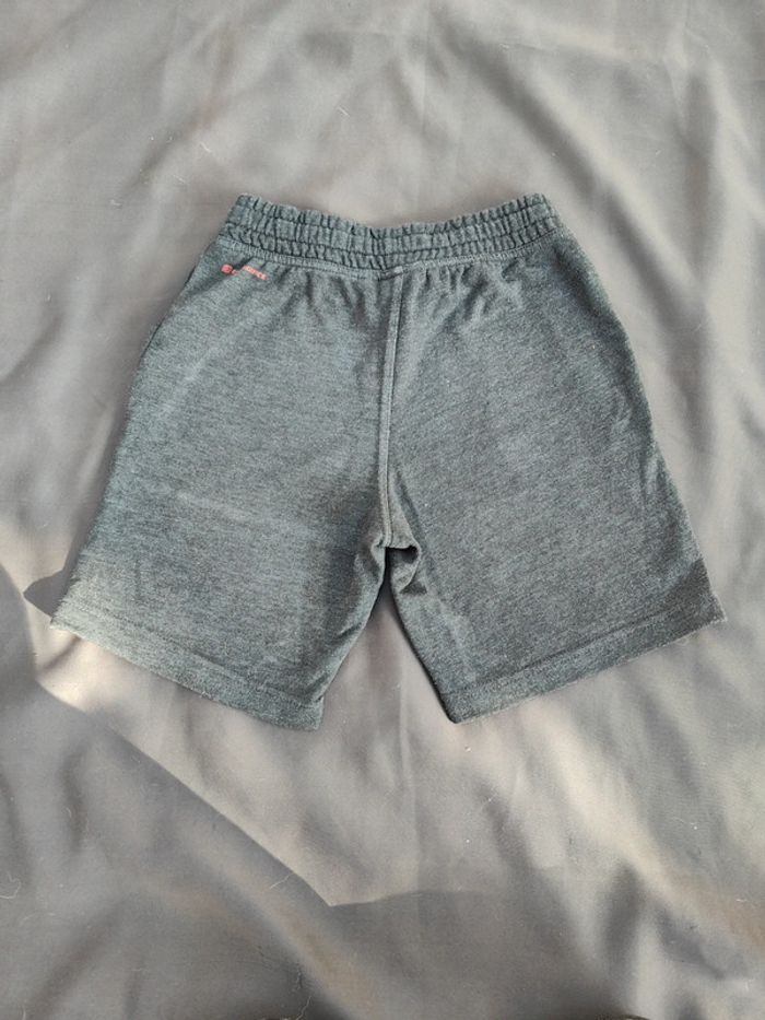 Short 10 ans - photo numéro 3