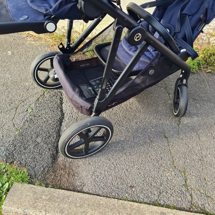 Poussette double - photo numéro 5