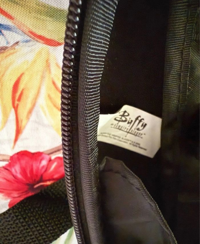 Sac à dos Buffy contre les vampires - photo numéro 5