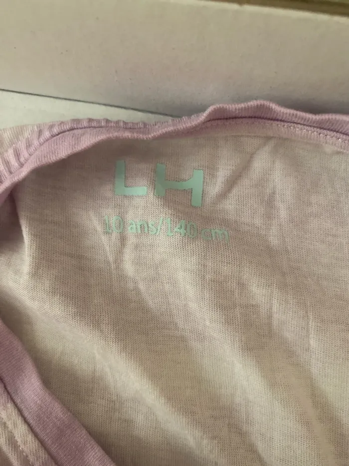 Tee shirt sans manche - photo numéro 2
