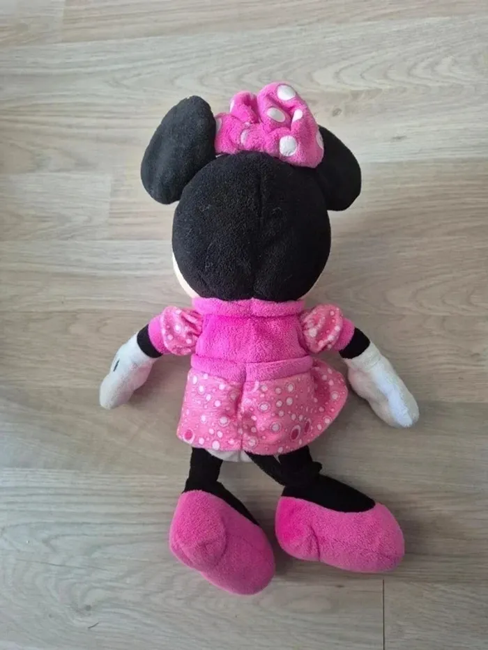 Peluche Minnie Disney - photo numéro 2